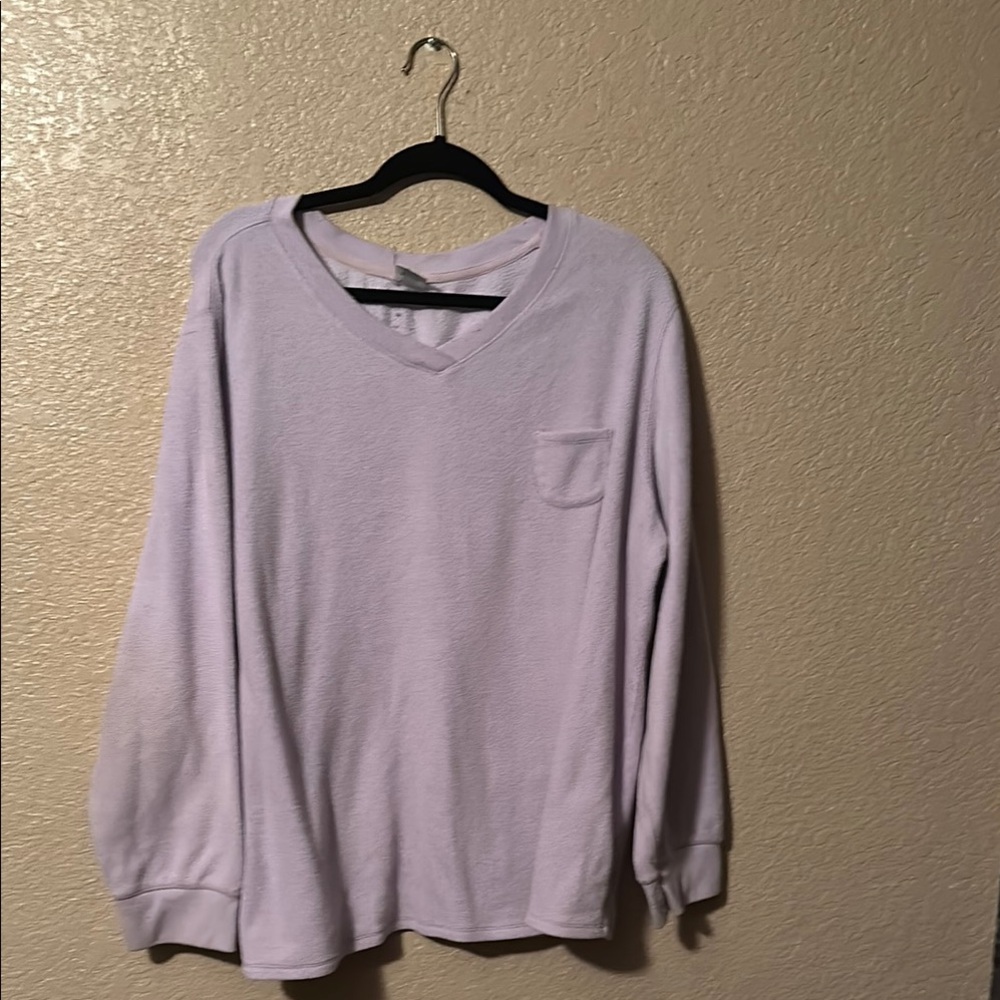 Croft and barrow 2X Lavender V-Neck Long Sleeve Shirt